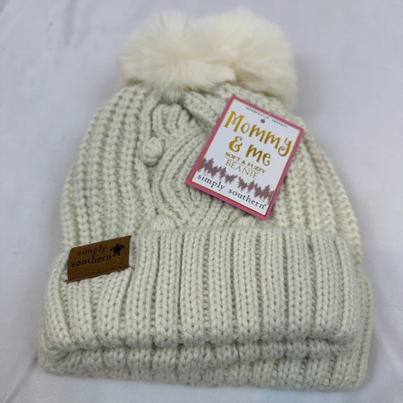 NWT - Simply Southern "Mommy & Me" Beanie Set in Ivory - Picture 1 of 3